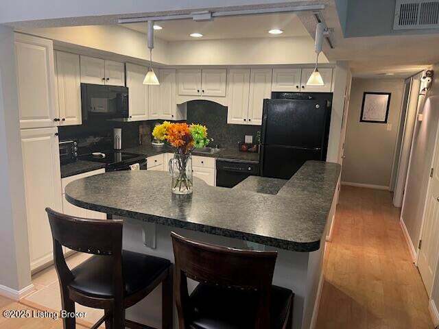 Building Photo - 416 Highwood Dr