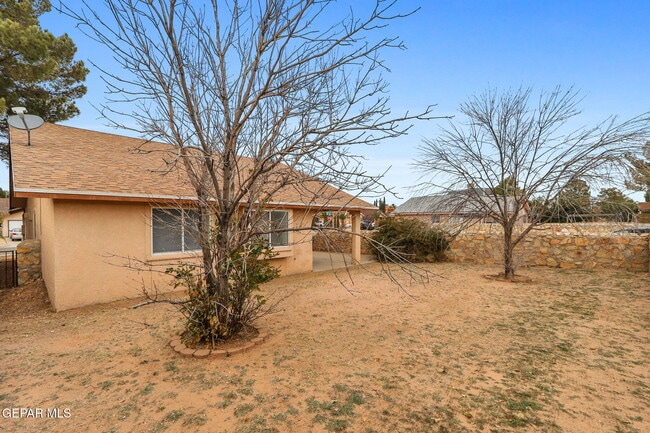 Building Photo - 12130 Rd House Dr