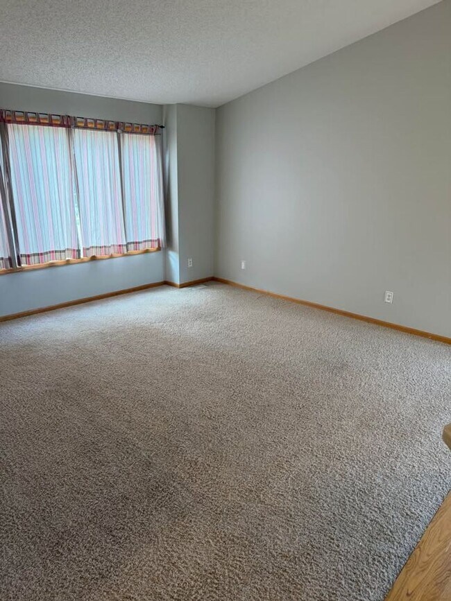 Building Photo - 908 Firethorne Trail