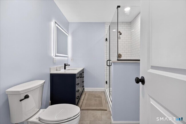 Building Photo - 675 Townsend Ave