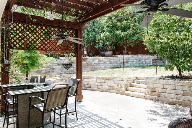 Building Photo - 5700 Keli Ct