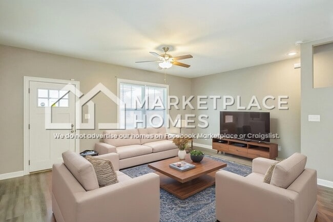 Building Photo - 216 Hendricks Pl