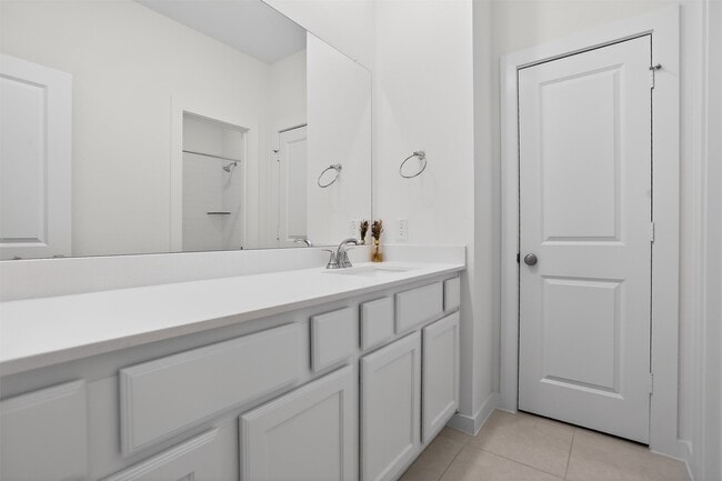 Building Photo - 16607 Lake Austin St