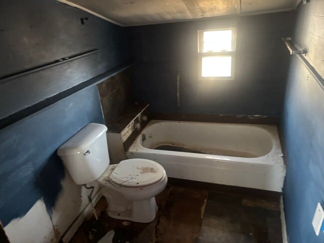 Building Photo - Coming Soon! Investor Special! In town - $500 Down / $390 Month