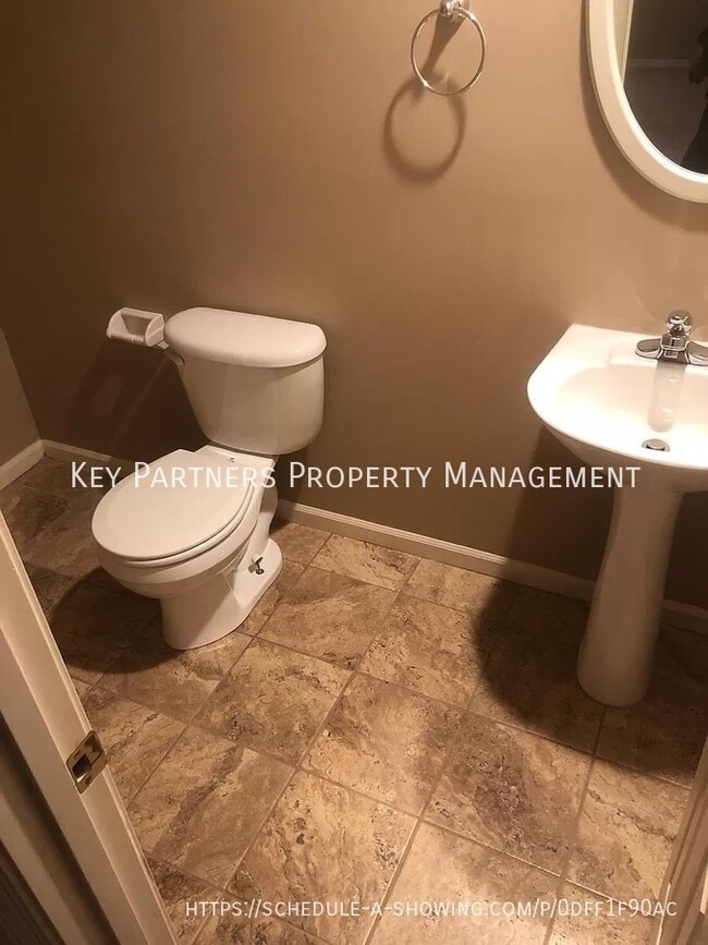 Building Photo - 9232 Boehm Dr