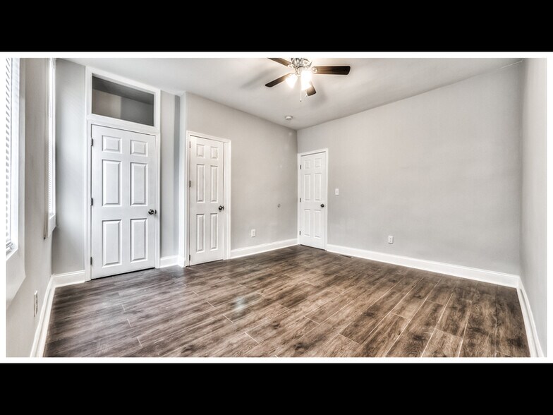 Building Photo - 524 E 30th St