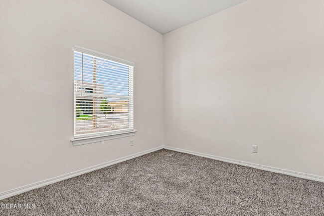 Building Photo - 13253 Coldham St