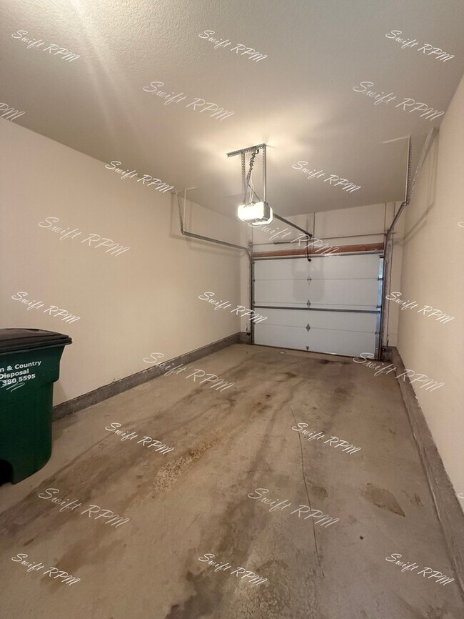 Building Photo - 2211 Burningwood