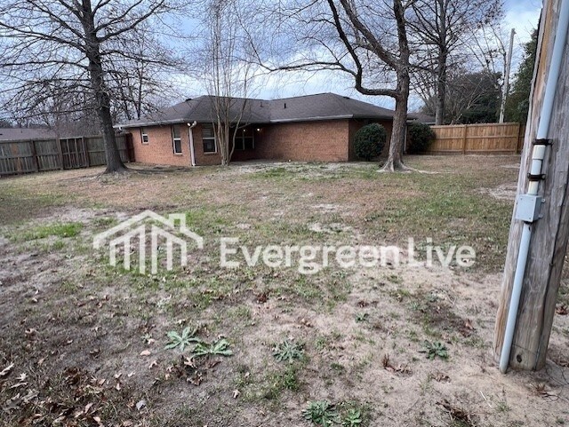 Building Photo - 121 Pembroke Ct