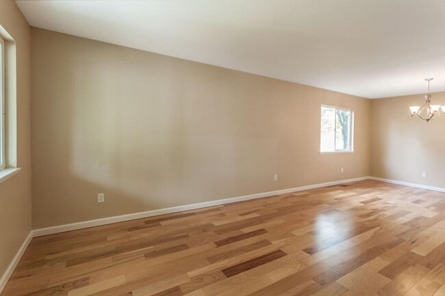 Building Photo - 2362 Calcite St
