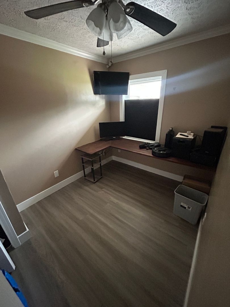 Building Photo - 1230 S Rogers St