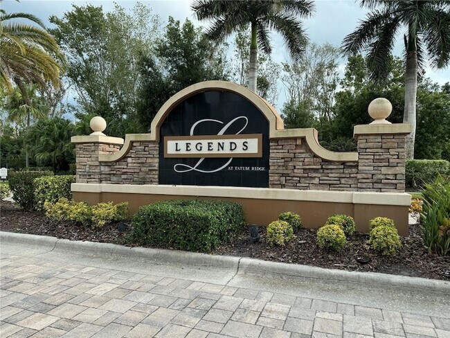 Building Photo - 7832 Kavanagh Ct