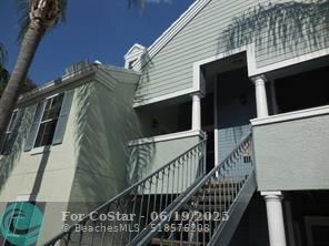 Building Photo - 1020 Crystal Way