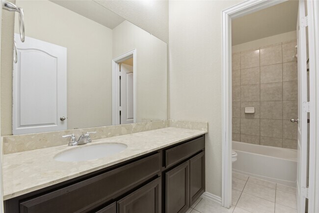 Building Photo - 4802 Taylor Drive