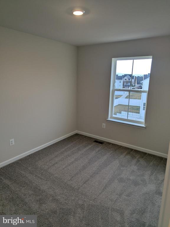 Building Photo - 11 Short Br Dr