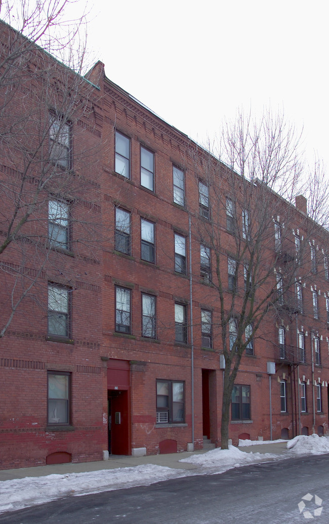 Lacasse Apartments - South Canal Apartments