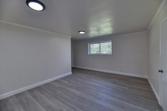 Building Photo - 3744 Conrad Dr