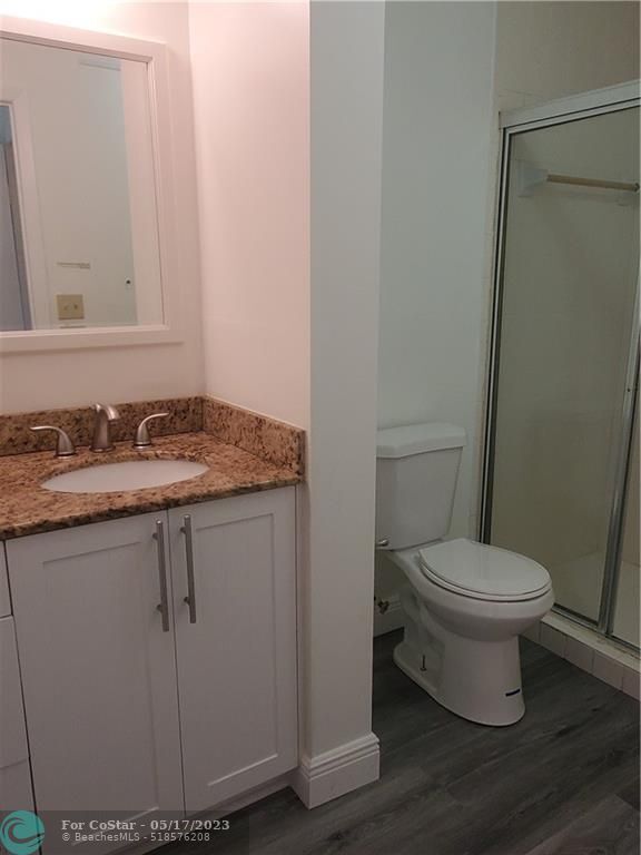 Building Photo - 724 NW 91st Terrace