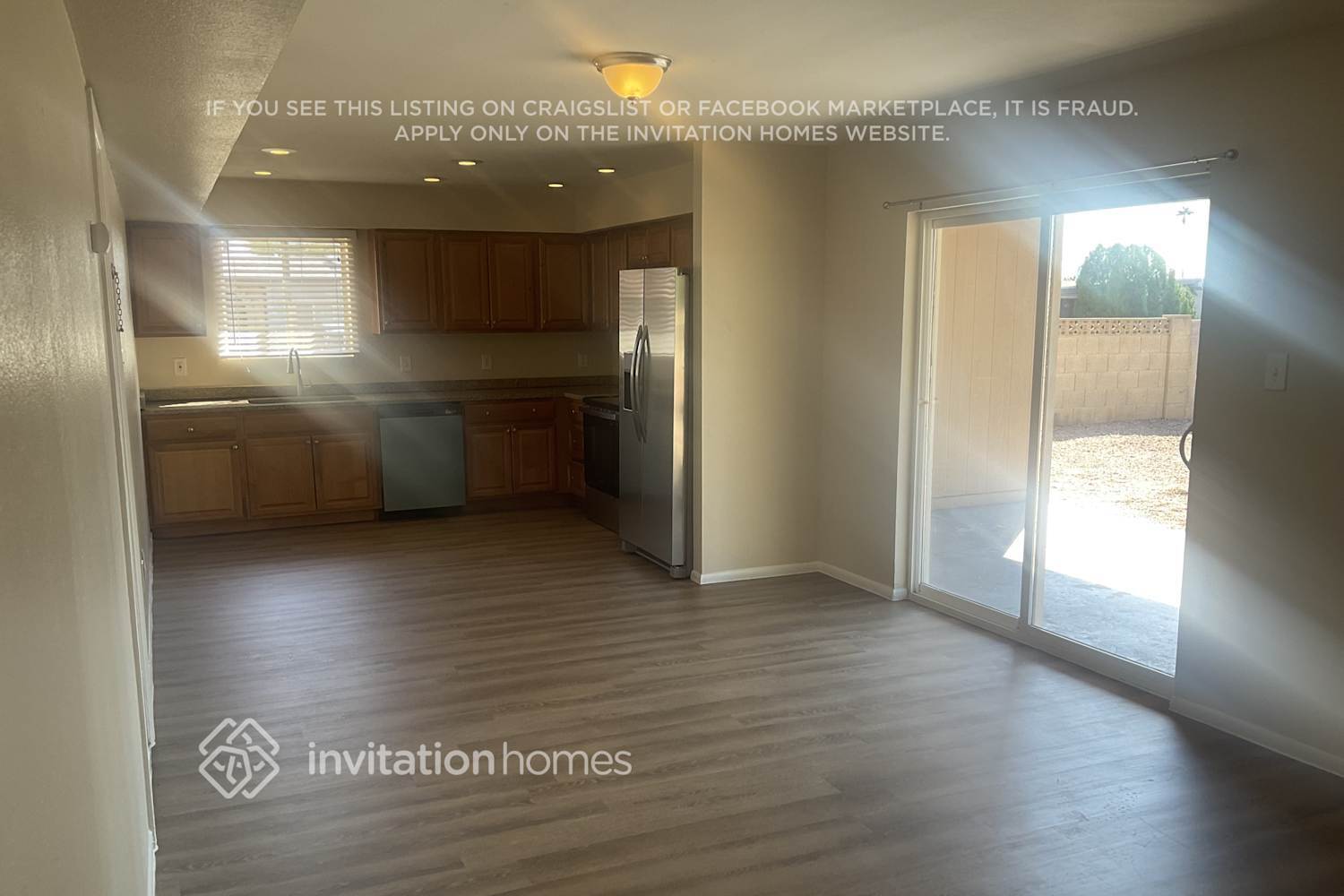 Building Photo - 11814 N 30th Dr