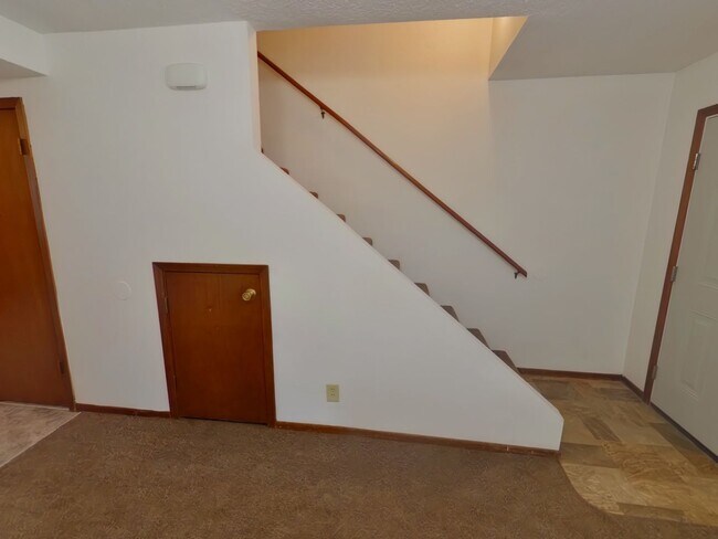 Building Photo - 3227 S Illinois St