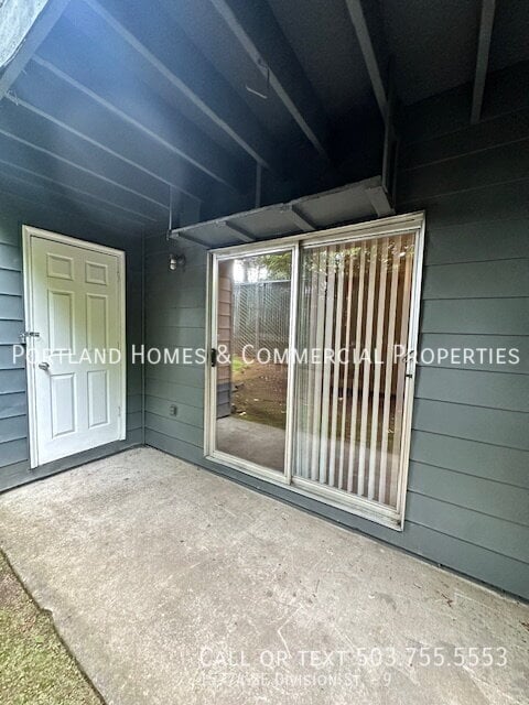 Building Photo - 15774 SE Division St
