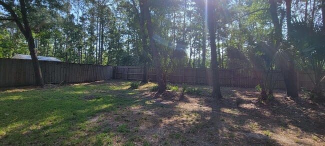 Building Photo - 3 Bedroom/2 Bath Home in Cherry Tree