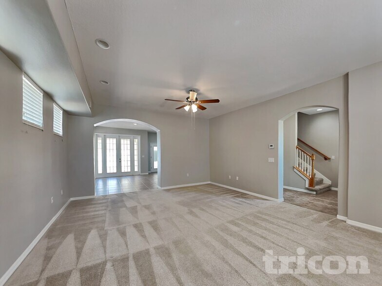 Building Photo - 33314 Portal Dr