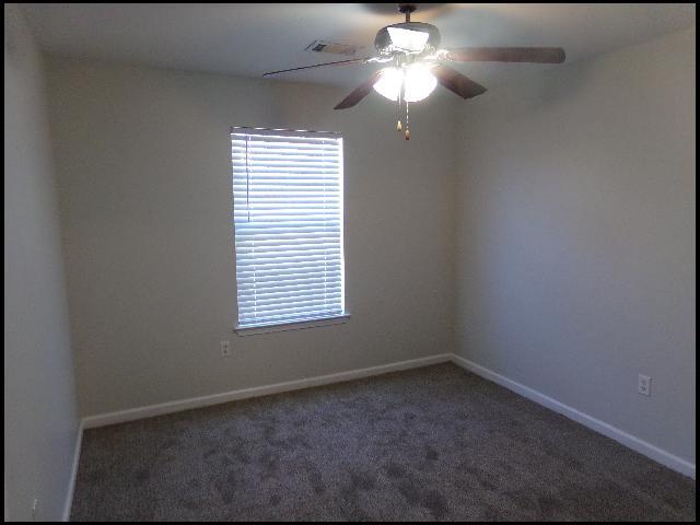 Building Photo - 13812 Hickory Glen Dr