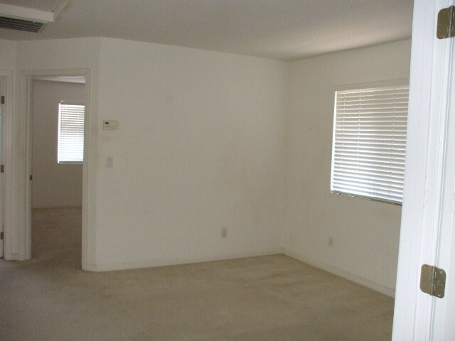 Building Photo - Granite Bay, Swan Cove - Gated