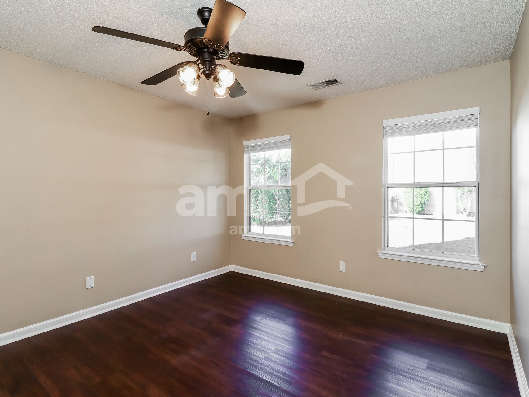 Building Photo - 194 Stoney Xing