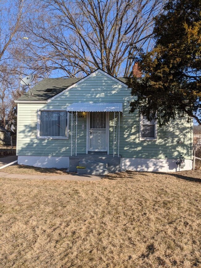 Building Photo - 8371 House St