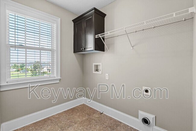Building Photo - 4734 Billie J Dr