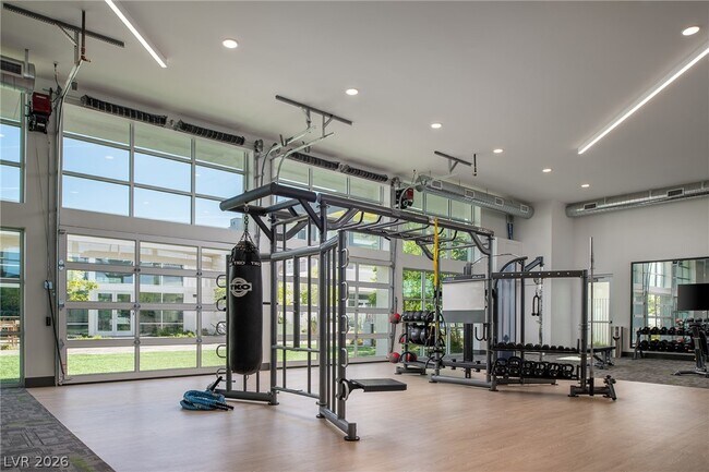 Building Photo - 11055 S Las Vegas Blvd