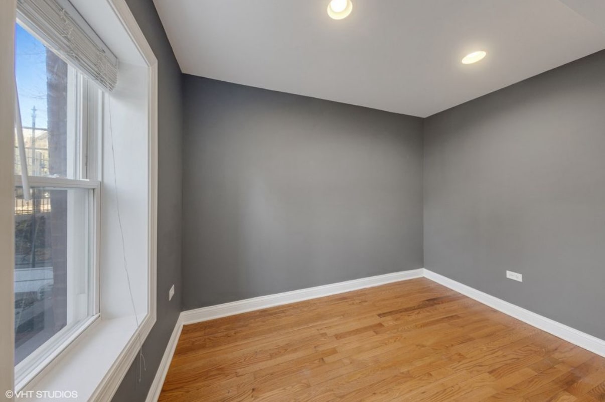 Building Photo - 2831 S Saint Louis Ave