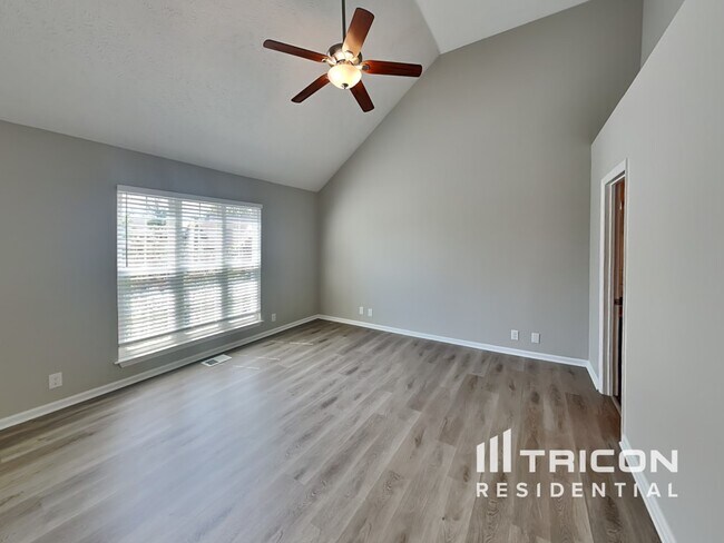 Building Photo - 109 Peak Hill Cir