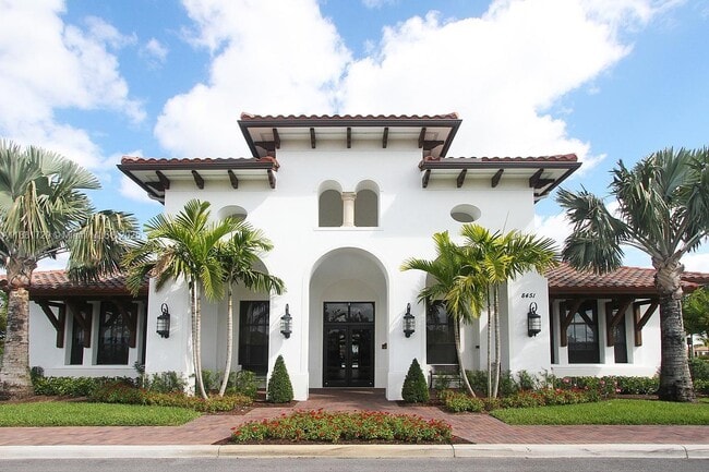 Building Photo - 3770 NW 84th Way