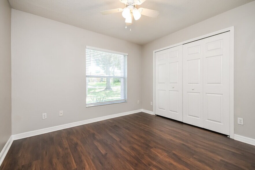 Building Photo - 15443 Margaux Dr