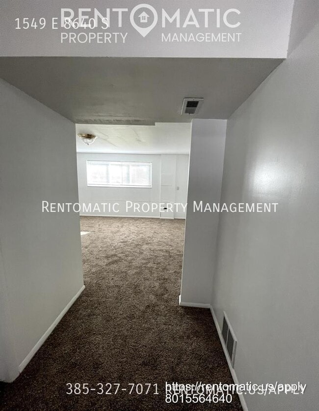 Building Photo - 1549 E 8640 S