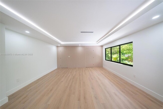Building Photo - 6525 SW 133rd Dr