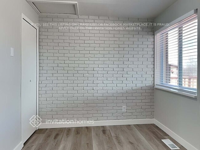 Building Photo - 11050 Marshall St