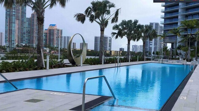 Building Photo - 5000 Island Estates Dr