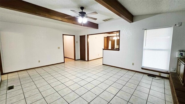 Building Photo - 10417 Fairfax Ln