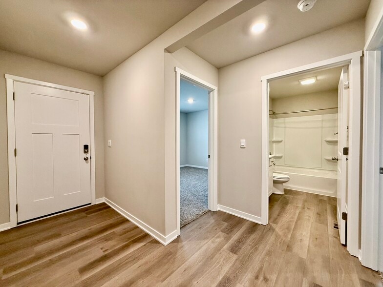 Building Photo - 10436 Southerwick Pl