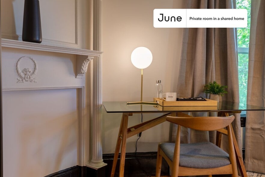 Building Photo - Room in Shared 5 bed/2 bath home