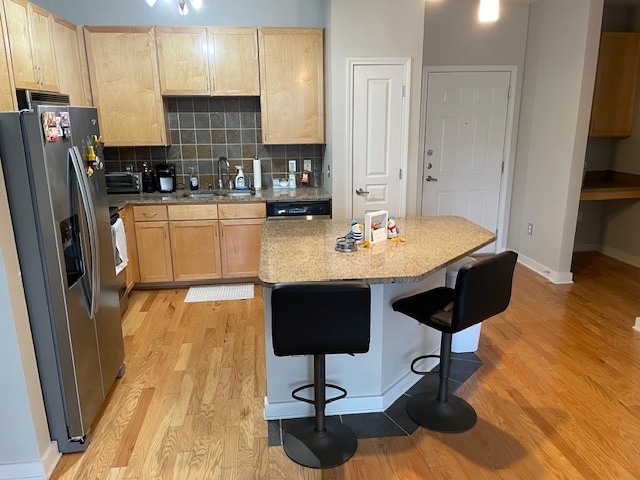 Kitchen - 3000 Vanderbilt Pl