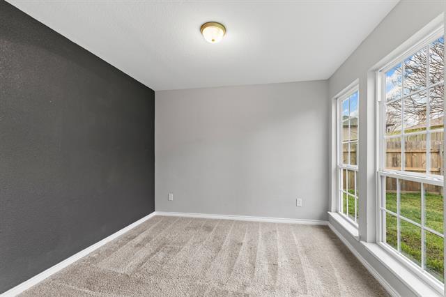 Building Photo - 322 Ashley Oak Ln