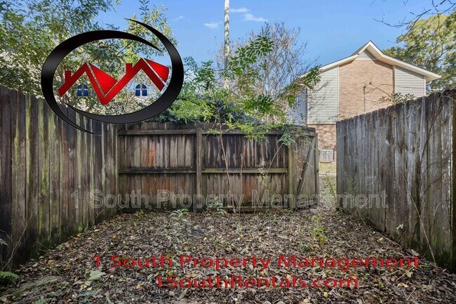 Building Photo - 6527 Old Shell Rd