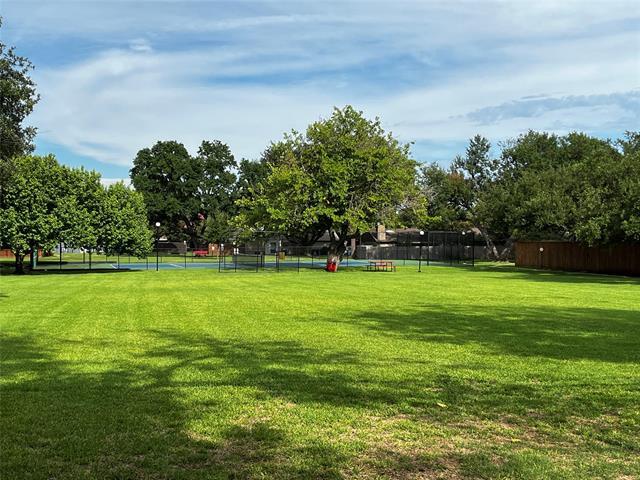 Building Photo - 15621 Terrace Lawn Cir