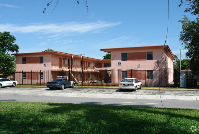 Opa Villas - Sharazad Apts