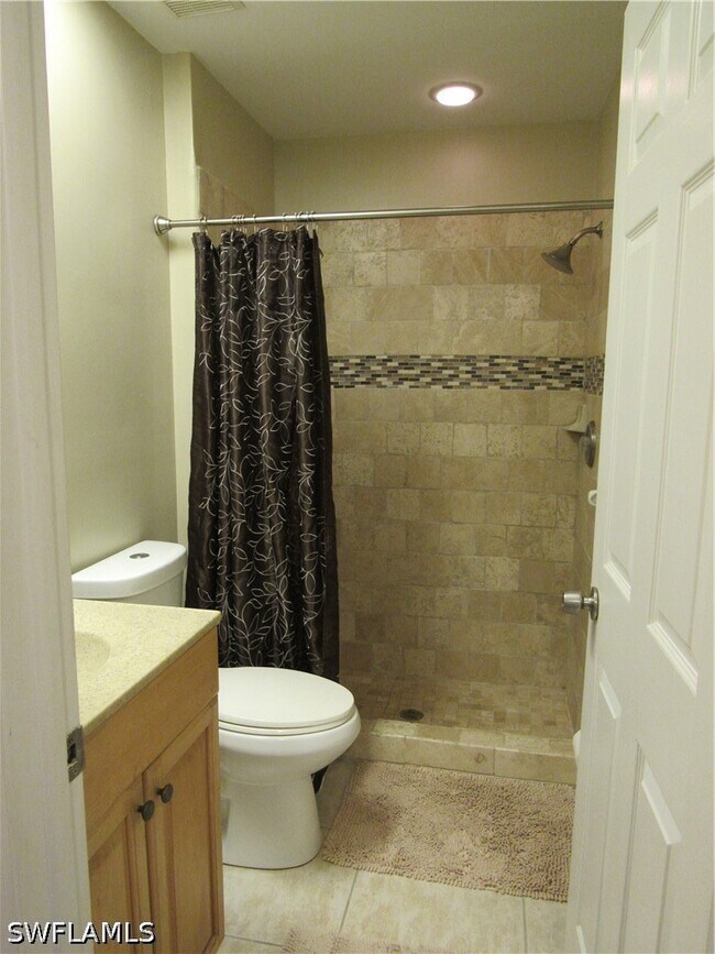 Building Photo - 3323 Olympic Dr